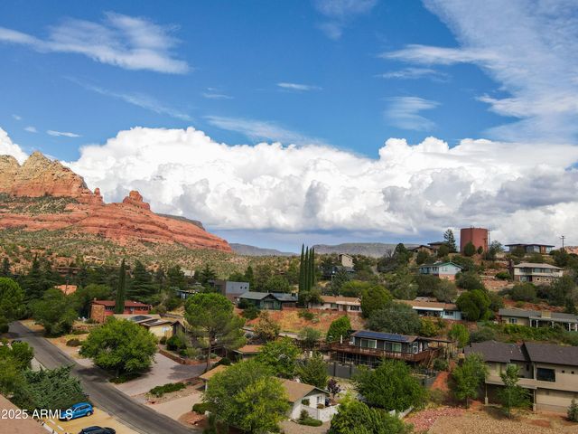 520 JORDAN Road 4, Sedona, AZ 86336