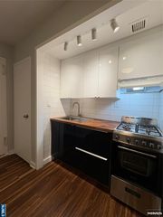 501 Linwood Drive 2D, Fort Lee, NJ 07024