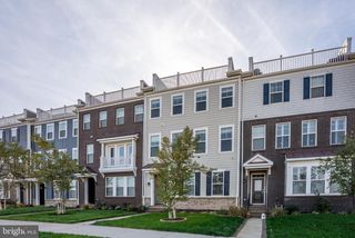 1622 SANDPIPER BAY LOOP, Dumfries, VA 22026