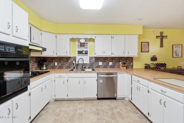 12531 Shaffer Road, Swanton, OH 43558