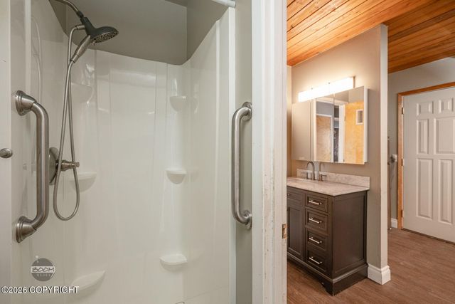 233 W Beaver Avenue, Palmer, AK 99645