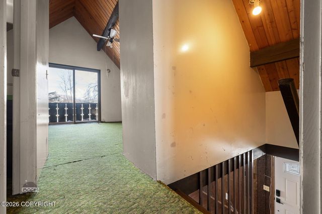 233 W Beaver Avenue, Palmer, AK 99645