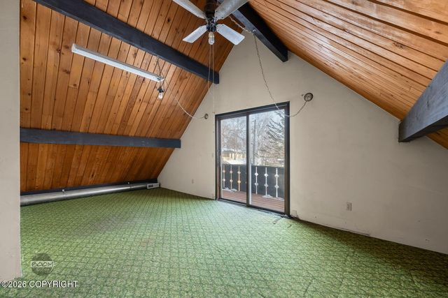 233 W Beaver Avenue, Palmer, AK 99645