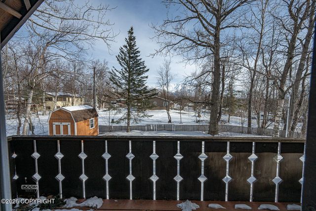 233 W Beaver Avenue, Palmer, AK 99645