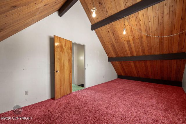 233 W Beaver Avenue, Palmer, AK 99645