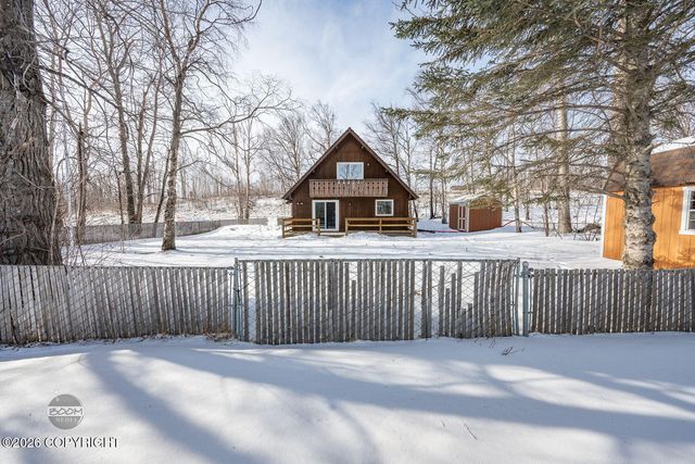 233 W Beaver Avenue, Palmer, AK 99645