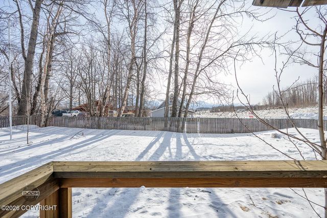 233 W Beaver Avenue, Palmer, AK 99645