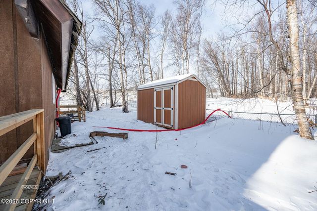 233 W Beaver Avenue, Palmer, AK 99645