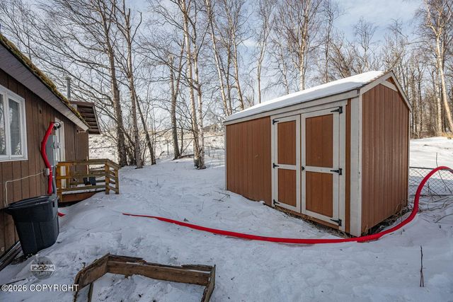 233 W Beaver Avenue, Palmer, AK 99645