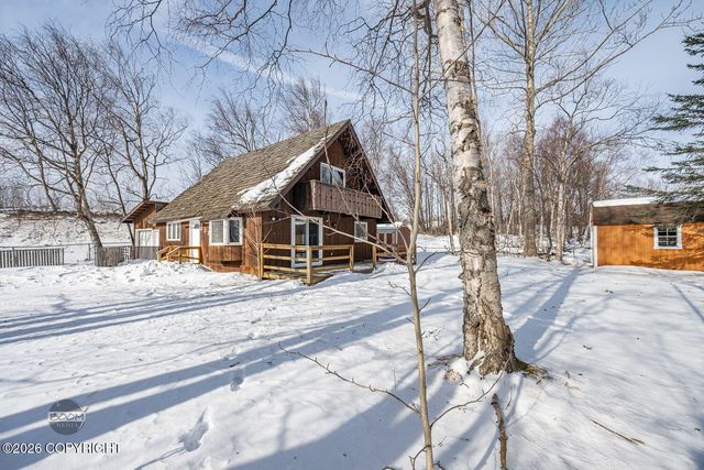 233 W Beaver Avenue, Palmer, AK 99645