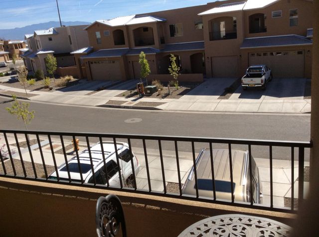 1627 Band Saw Drive NW, Albuquerque, NM 87104