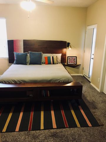 1627 Band Saw Drive NW, Albuquerque, NM 87104