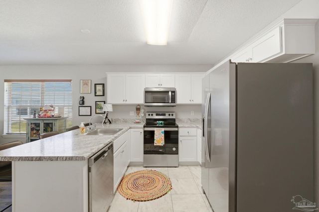 9633 Cobblebrook Dr, Pensacola, FL 32506