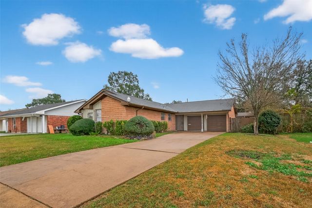 7702 Rockhill Street, Houston, TX 77061