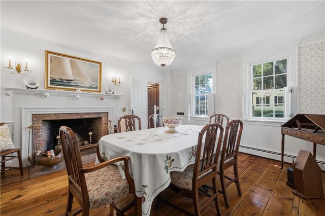 152 Main Street, North Kingstown, RI 02852