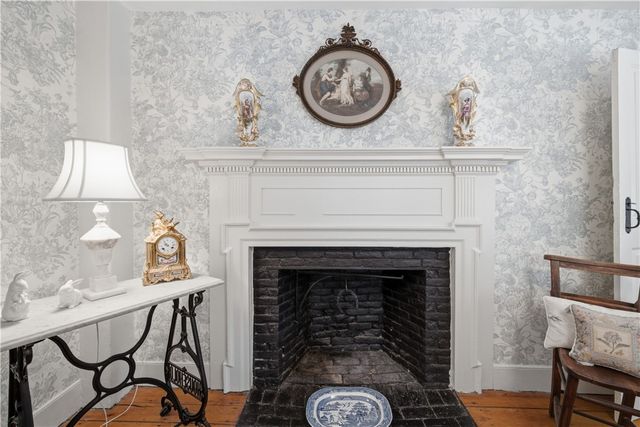 152 Main Street, North Kingstown, RI 02852
