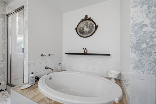 152 Main Street, North Kingstown, RI 02852