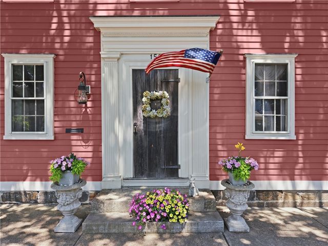 152 Main Street, North Kingstown, RI 02852
