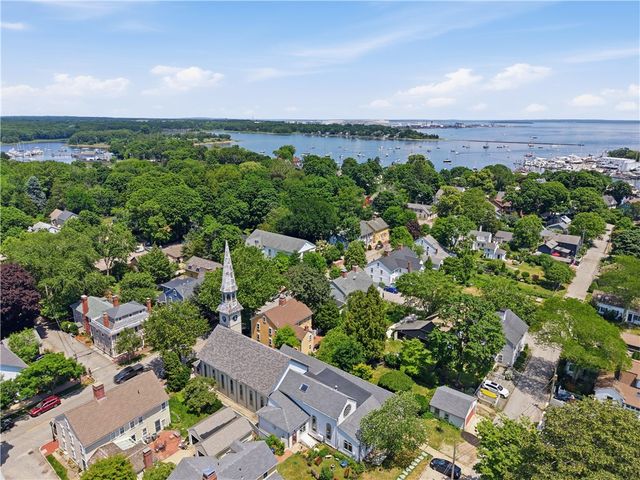 152 Main Street, North Kingstown, RI 02852
