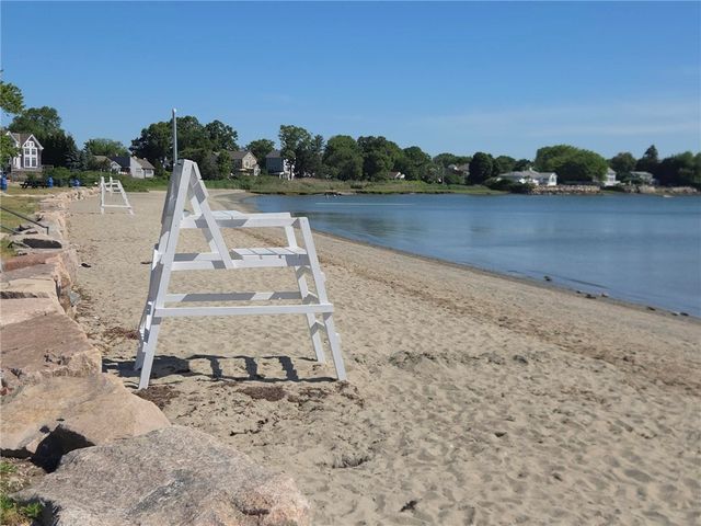 152 Main Street, North Kingstown, RI 02852
