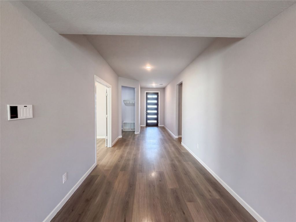 5417 Highview Court, Haltom City, TX 76137 — photo 5