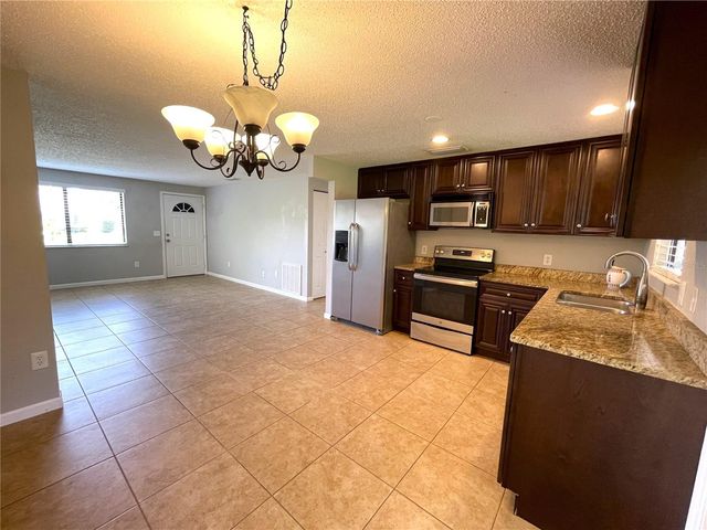 907 RED BAY TERRACE NW, Port Charlotte, FL 33948