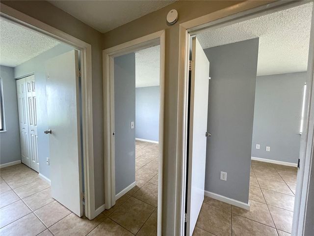 907 RED BAY TERRACE NW, Port Charlotte, FL 33948