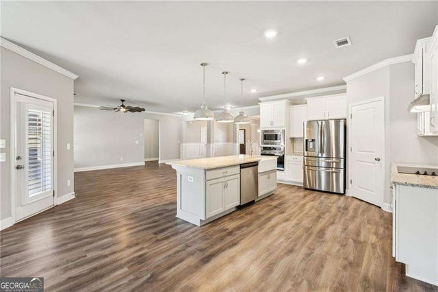 8711 Hardwood Trail, Lula, GA 30554