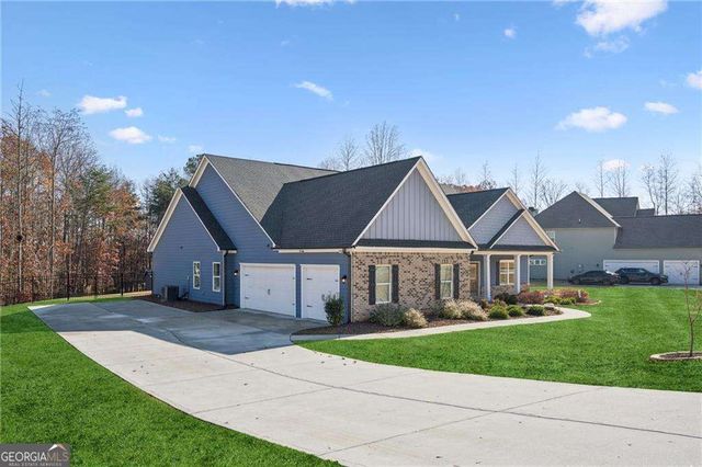 8711 Hardwood Trail, Lula, GA 30554