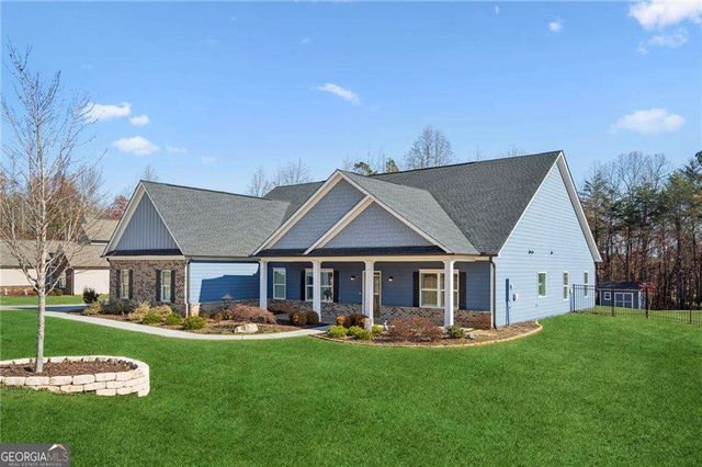 8711 Hardwood Trail, Lula, GA 30554