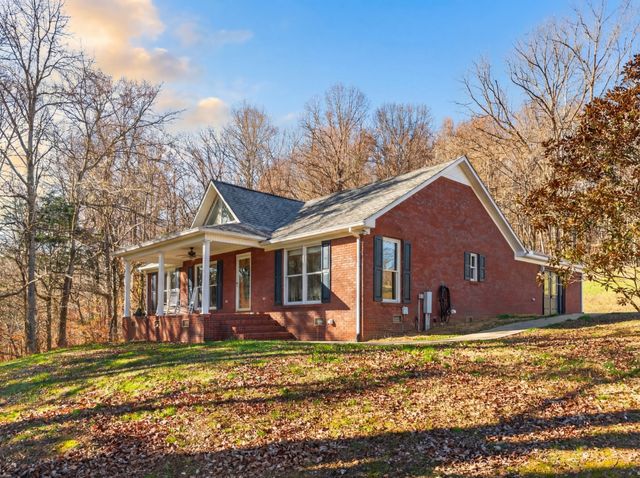 113 Poorhouse Rd, Taft, TN 38488