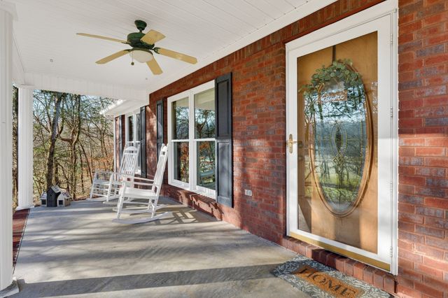 113 Poorhouse Rd, Taft, TN 38488