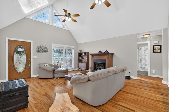 113 Poorhouse Rd, Taft, TN 38488