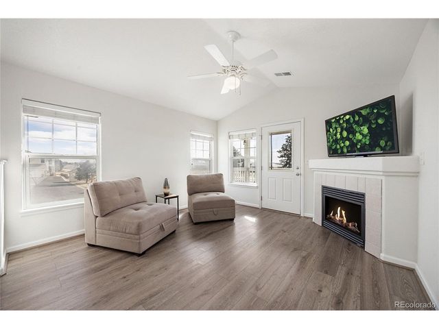 3746 Ponderosa Ct 6, Evans, CO 80620