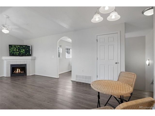 3746 Ponderosa Ct 6, Evans, CO 80620