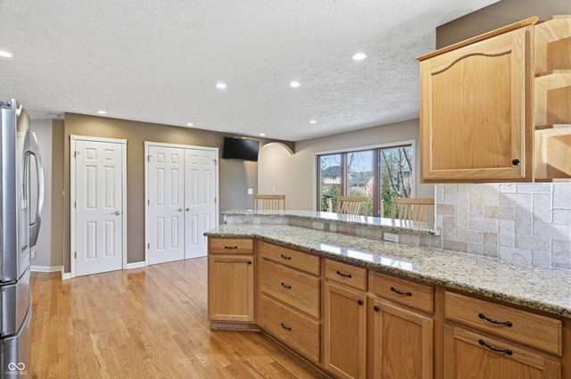 4712 Auburn Ford, Greenwood, IN 46142