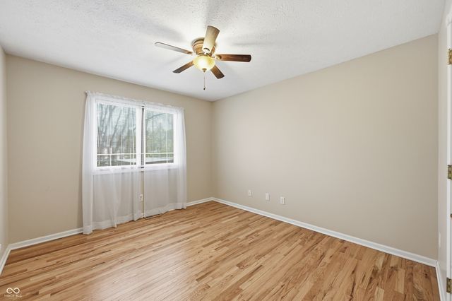 4712 Auburn Ford, Greenwood, IN 46142