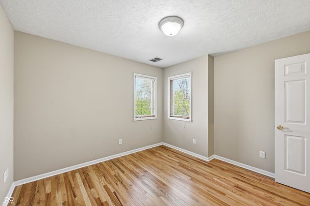 4712 Auburn Ford, Greenwood, IN 46142