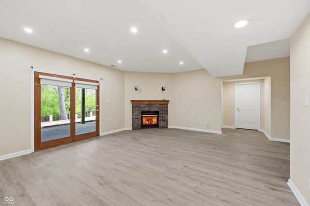 4712 Auburn Ford, Greenwood, IN 46142