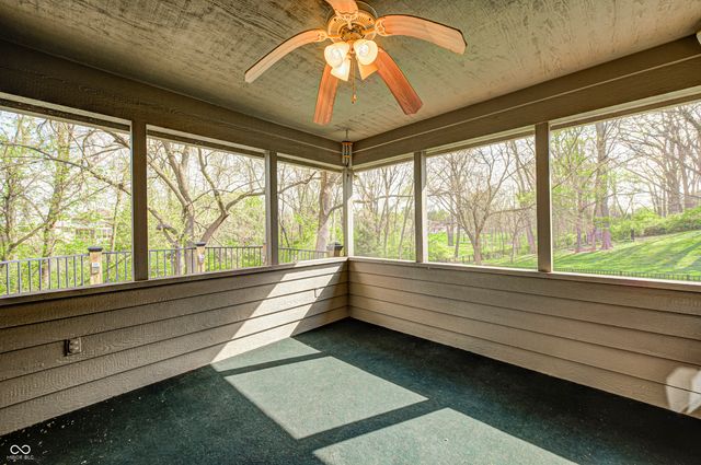 4712 Auburn Ford, Greenwood, IN 46142