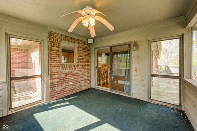 4712 Auburn Ford, Greenwood, IN 46142