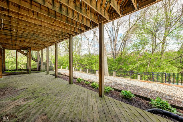 4712 Auburn Ford, Greenwood, IN 46142