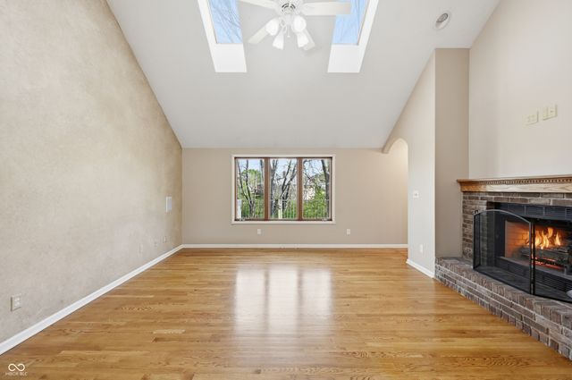 4712 Auburn Ford, Greenwood, IN 46142