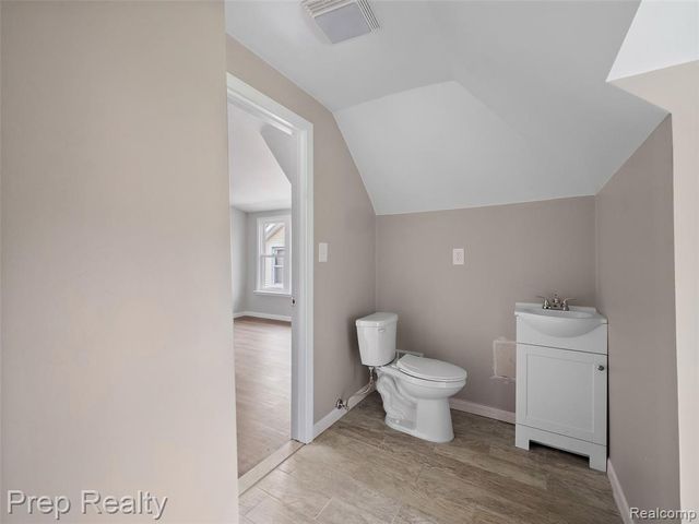 349 Westminster Street, Detroit, MI 48202