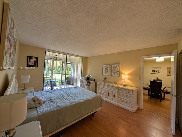 900 Saint Charles Pl L6, Pembroke Pines, FL 33026