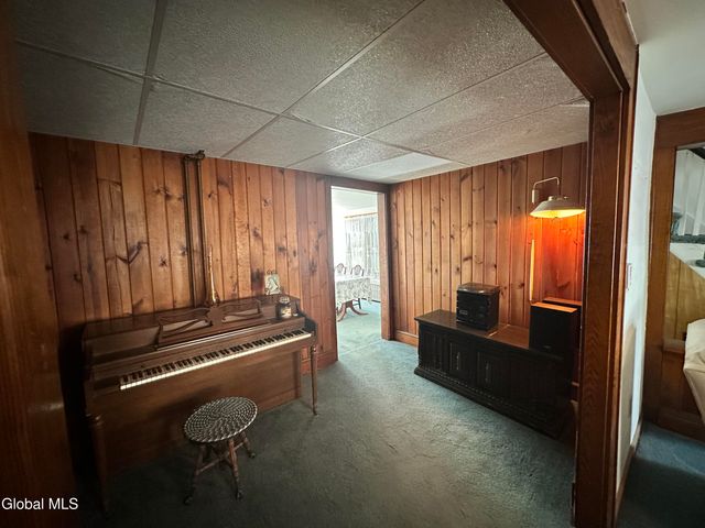 456 2nd Street, Troy, NY 12180