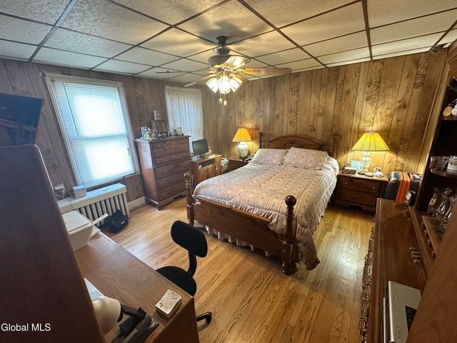 456 2nd Street, Troy, NY 12180