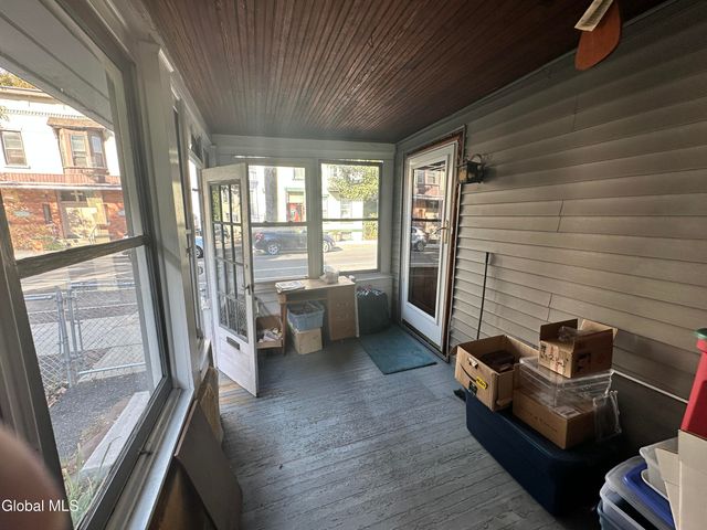 456 2nd Street, Troy, NY 12180