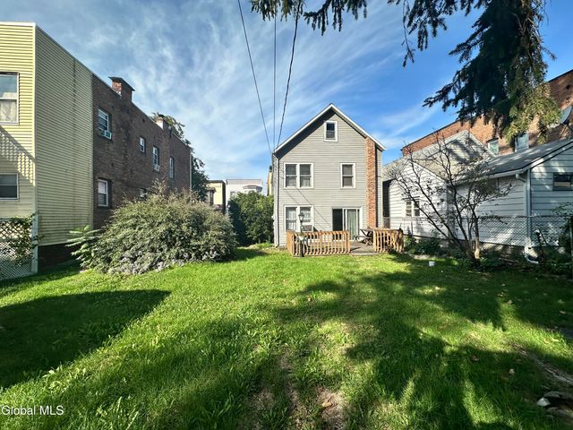 456 2nd Street, Troy, NY 12180
