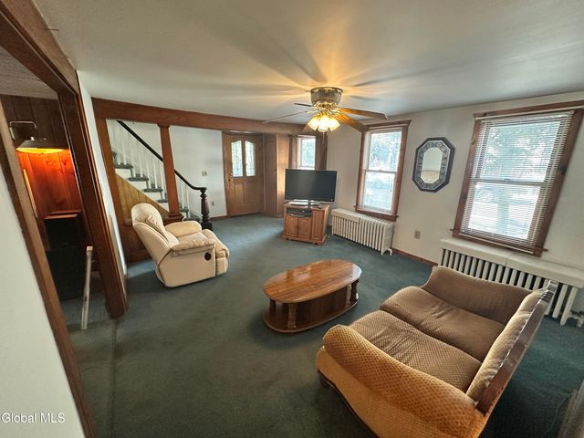 456 2nd Street, Troy, NY 12180